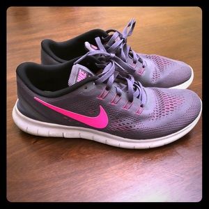 Nike Flex Running Gray and Hot Pink Sneakers Sz 9